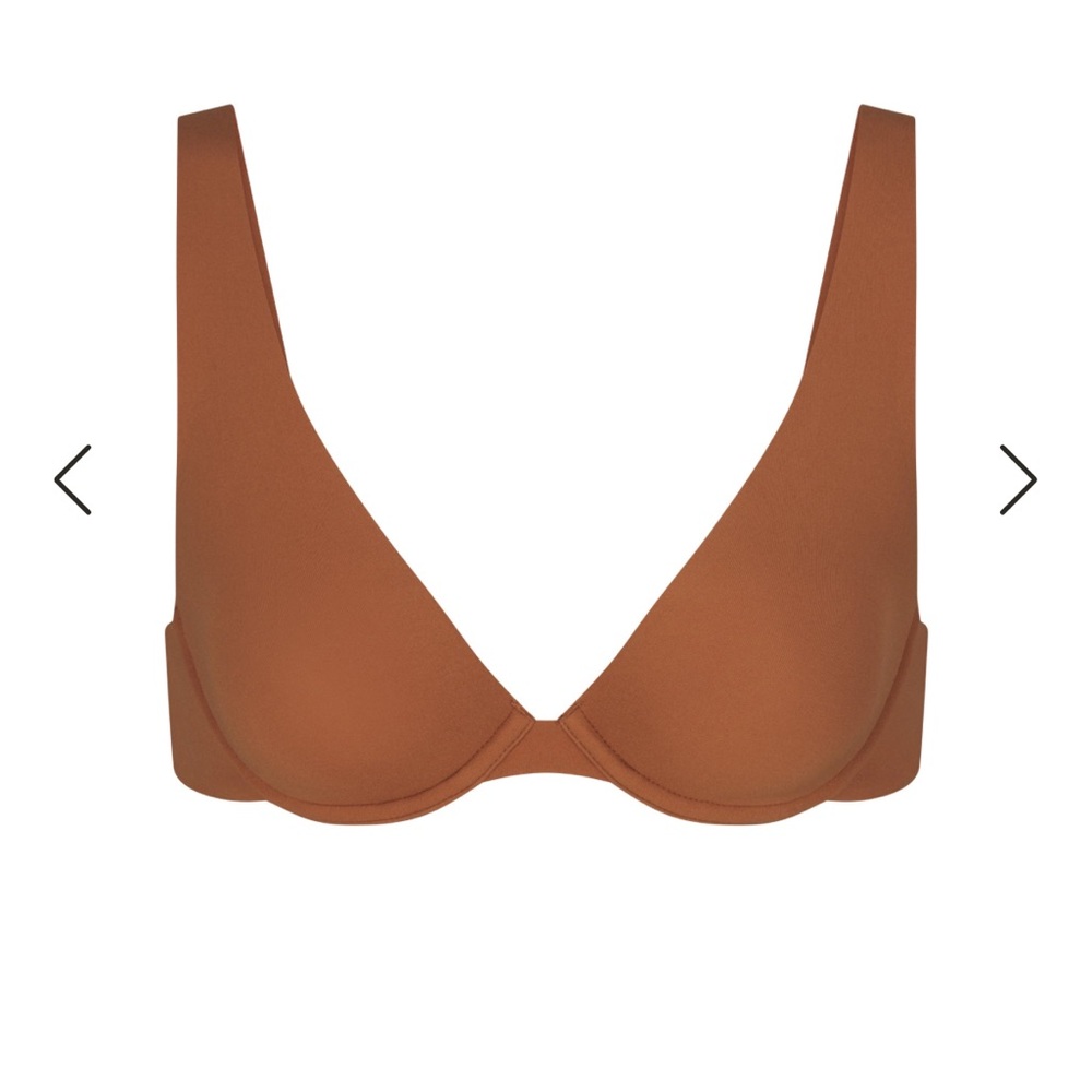 FITS EVERYBODY UNLINED APEX PLUNGE BRA